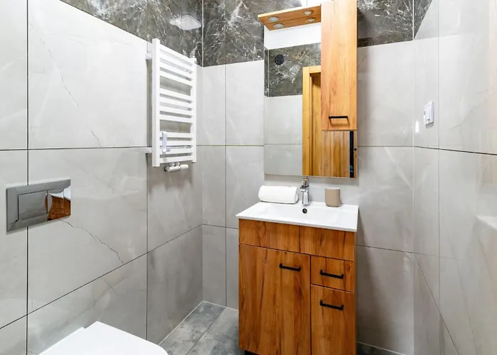 아파트 Komfort Lux *